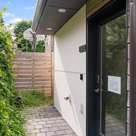 Апартаменти Modern Two Story Townhouse Near Light Rail Сіетл Екстер'єр фото